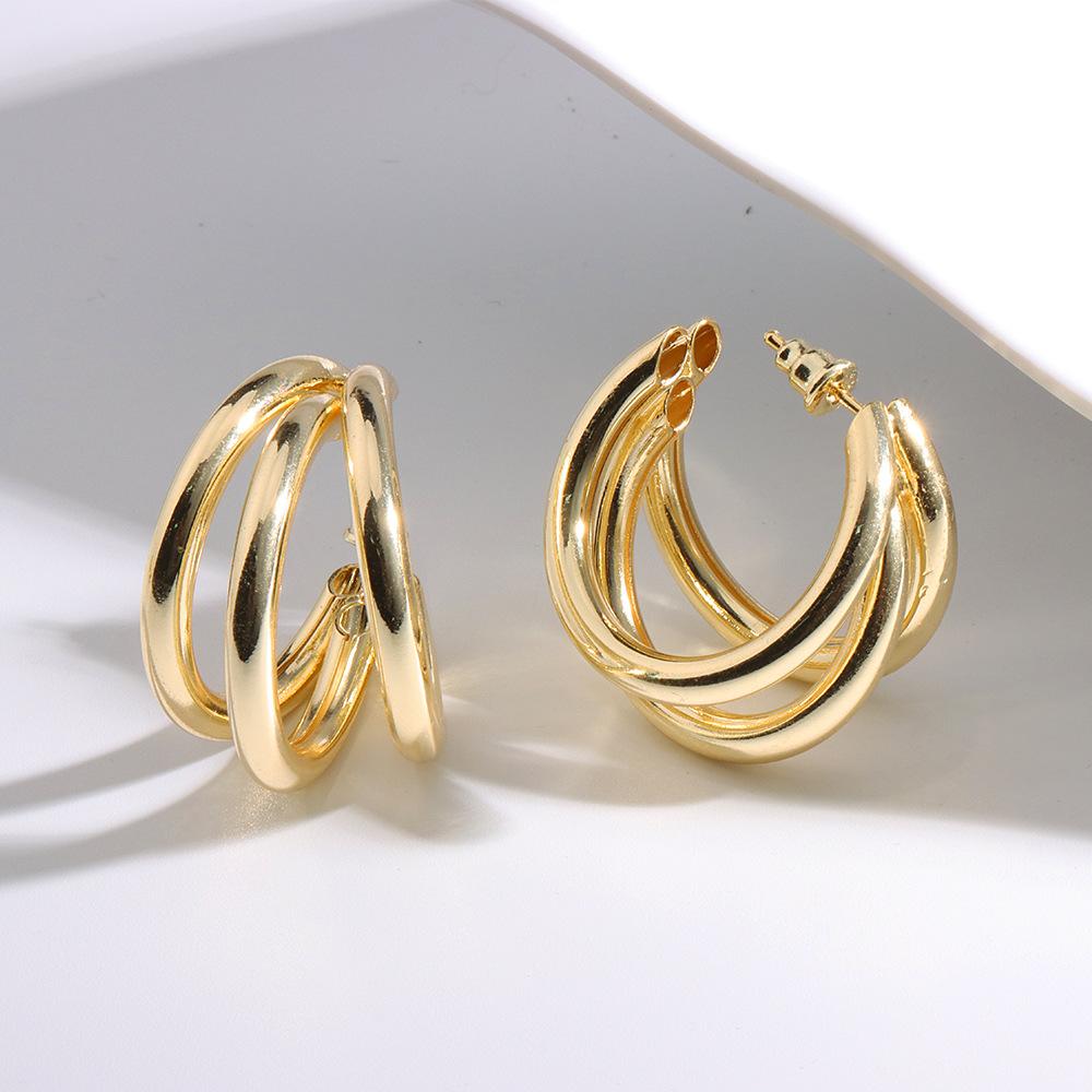 

Преувеличенные нишевые модные серьги из титановой стали с покрытием из 18-каратного золота, модные персонализированные многослойные серьги C-образной формы, серьги