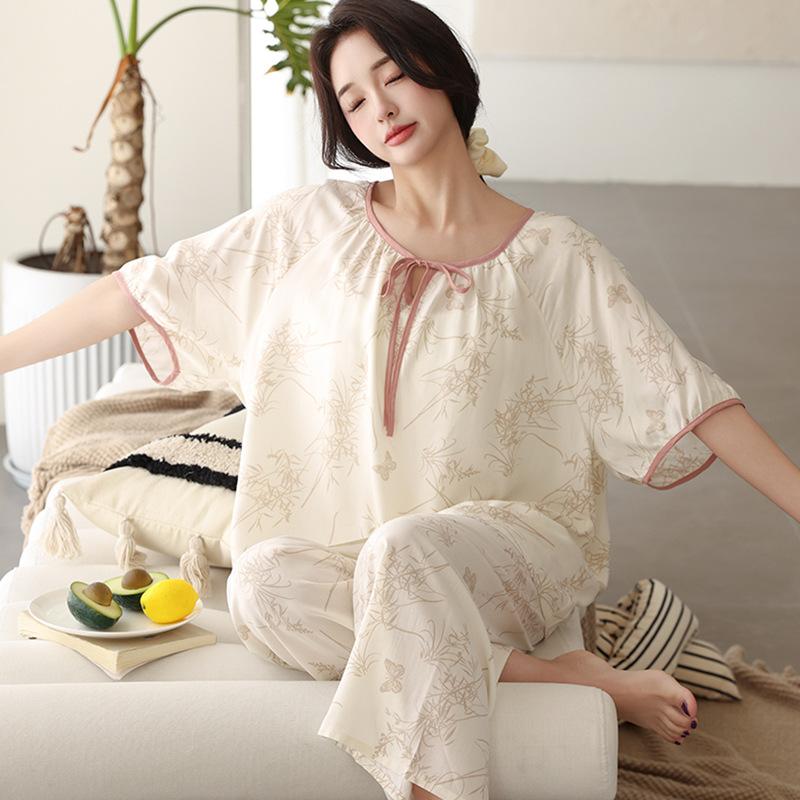 Cotton and silk floral women's new Chinese style pajamas set summer short-sleeved nine-point pants loungewear can be worn outside idyllic style