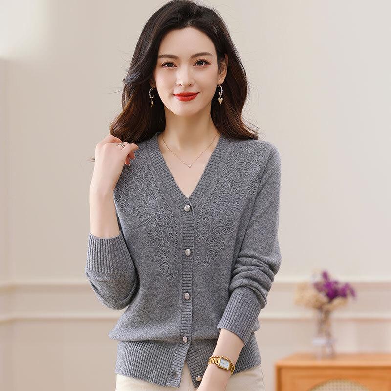 Cai Yang Women's V-Neck Cropped 100% Pure Wool Cardigan