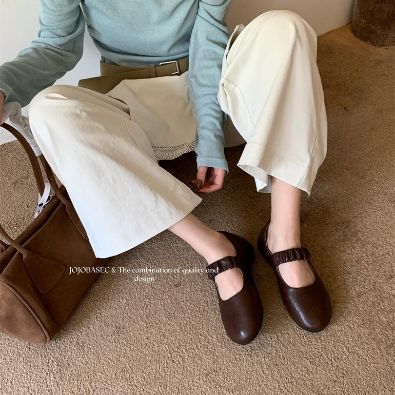 ! Maillard Hepburn style round head low heel 2025 autumn and winter new shallow mouth word with Mary Jane single shoes