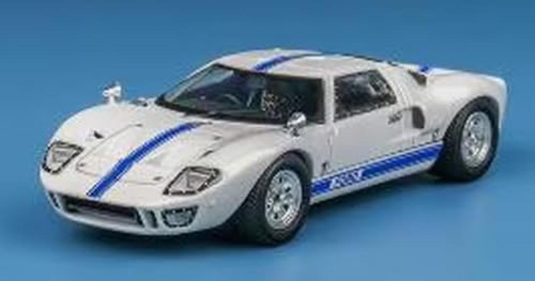 

FREESTYLE Finclassically Scale Ford GT40 P1059 Pearl White Road Car Version FY64078 1/64 Mk.I (Finished Model)