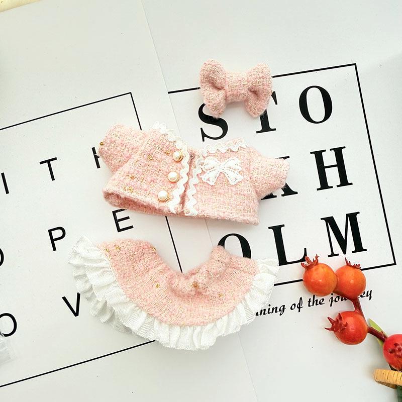 Doll Clothes Exclusive: 17cm Labubu Pendant Keychain with Little Fragrant Style Skirt