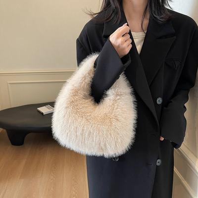 Peluş çanta kadın sonbahar ve kış çok yönlü 2025 yeni askısız moda taşınabilir üst düzey peluş çanta