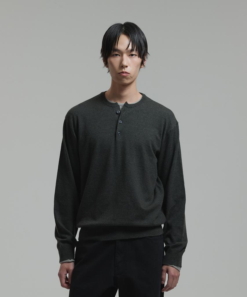 NONBLANK Washable Henley Neck Knit_Charcoal