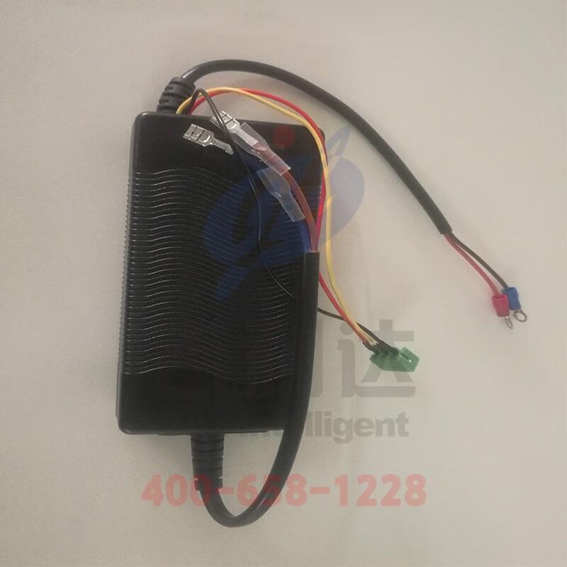 GILI Умное портативное зарядное устройство с дисплеем GL-PW-CR