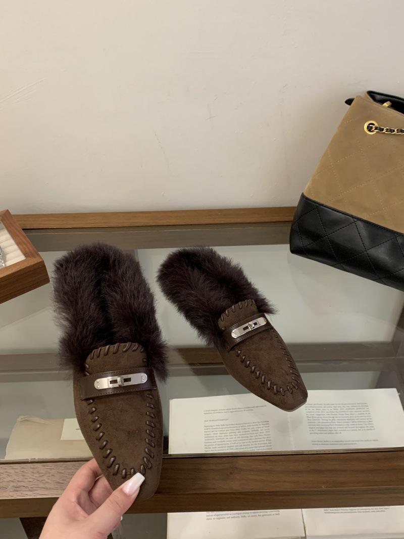 

Flat heel pointed plush cotton slippers women s shoes wear autumn and winter belt buckle one pedal bag head loafers 39 темно-коричневого кольору
