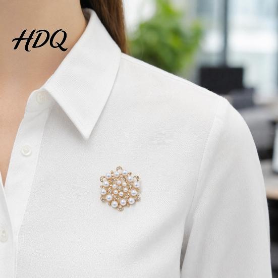 Alloy Jewelry Pin Faux Pearl Rhinestone Flower Brooch Retro Lapel for Women Decorative Brooch Wedding Party Bridal Shower Girls Clothing Accessories