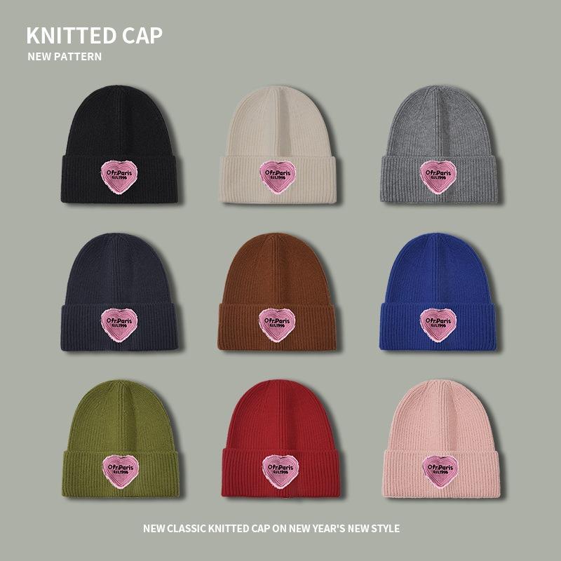 Big head circumference cartoon love plush hat, thickened warm ear protection in autumn and winter, small wool cold hat