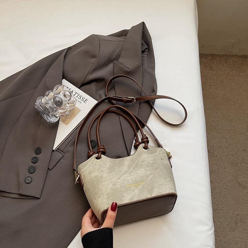 

Женская сумка-мессенджер в корейском стиле, модная сумка-ведро, новинка осени 2025 года, простая, высококачественная, на плечо