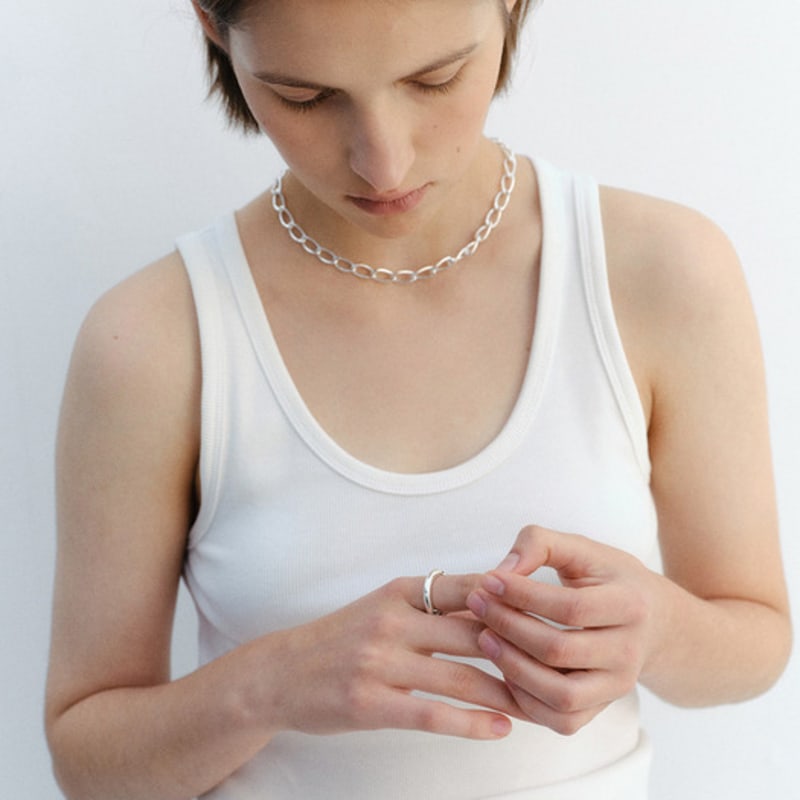 TOUT GAUCHE Collier Chaîne Essentiel