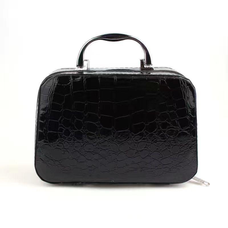 Portable Household Sewing Kit: Multifunctional Needle and Thread Set with Storage Bag