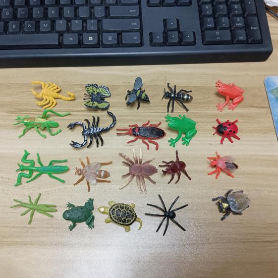 24Pcs Prefilled Easter Eggs Party Favors Eggs with Insect And Frog Toys Inside Easter Basket Stuffers for Egg Hunt Kids Toddler Gifts