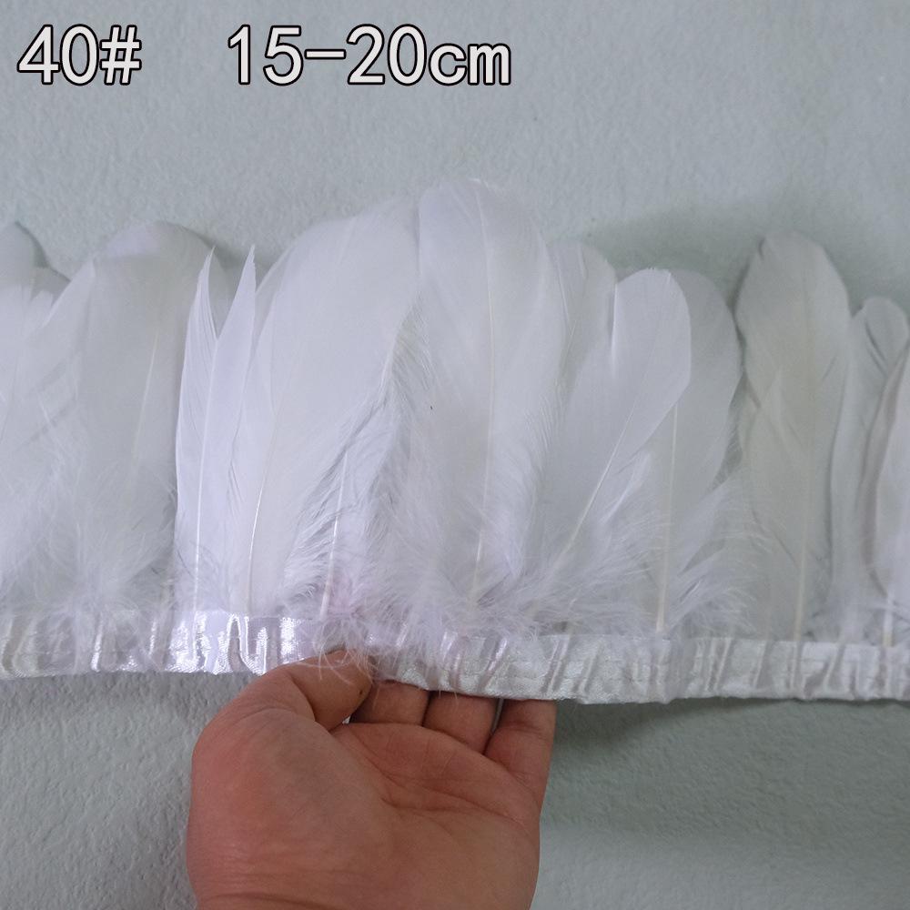 Weiße Feder Kollektion: DIY Handgemachte Bekleidungsaccessoires mit Gänse- und Truthahnfedern
