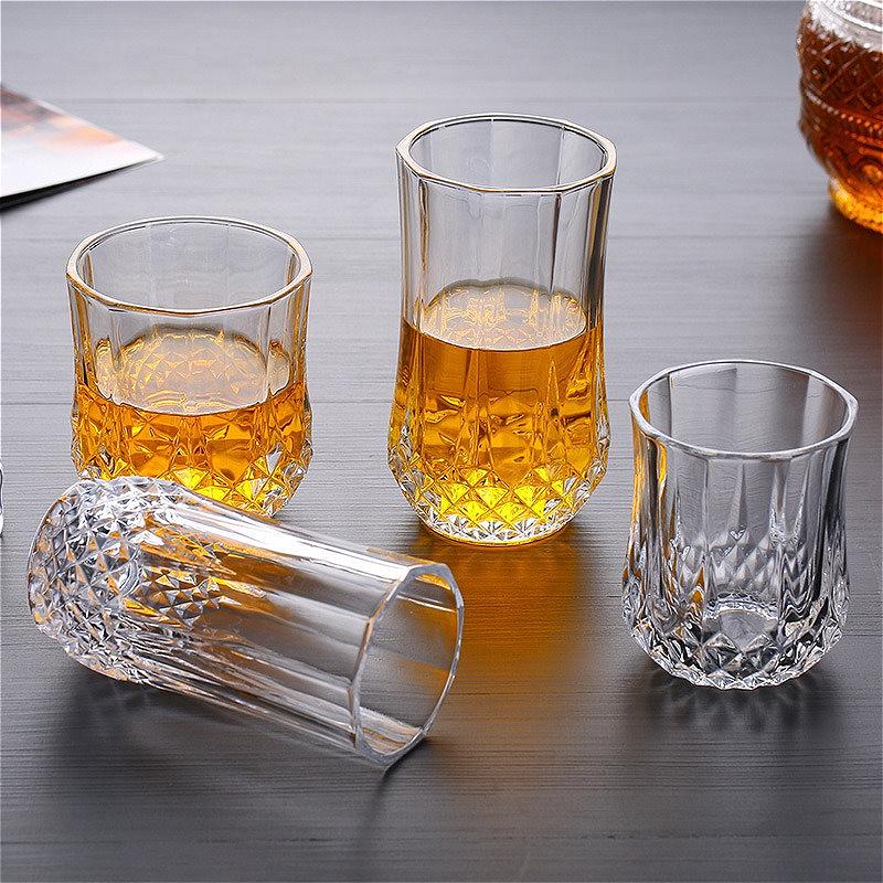 European Style Whiskey Glass Diamond Relief Glass Cup Classic Design Cocktail Glass Elegant Glassware for Personal and Party Use