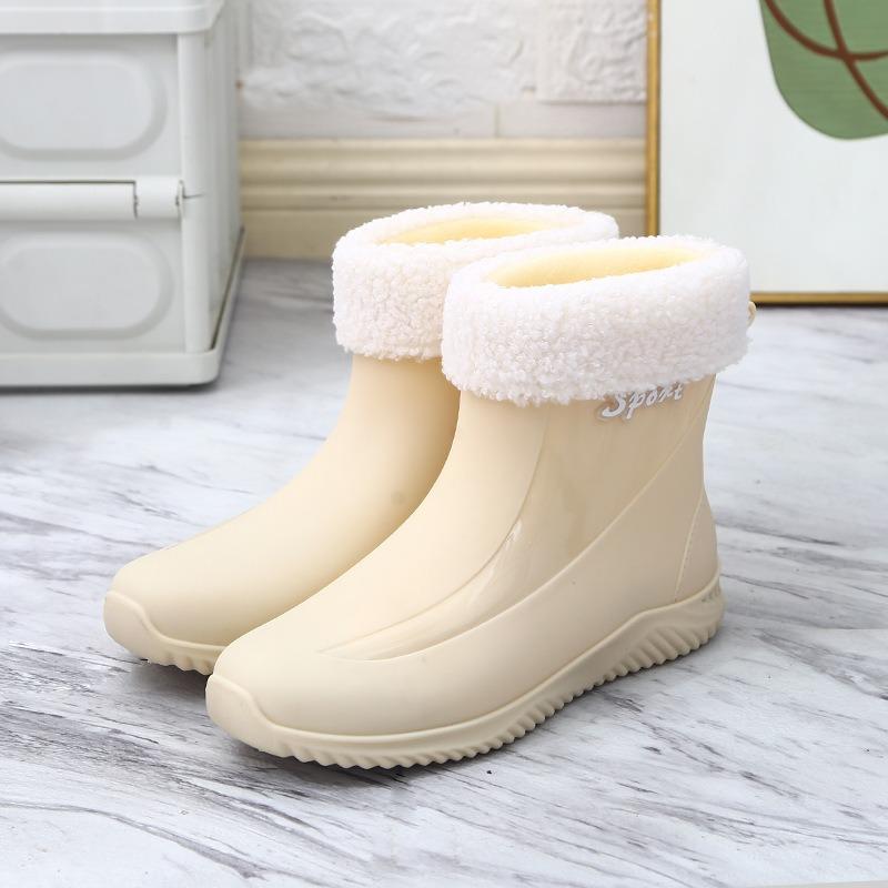 Short rain shoes women wear non-slip waterproof shoes women's fashion trend rain boots fleece warm work shoes glue shoes women