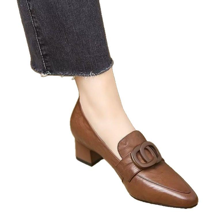 Thick heel pointed head deep mouth single shoes women's 2025 autumn new comfortable soft leather medium heel small leather shoes fashionable versatil