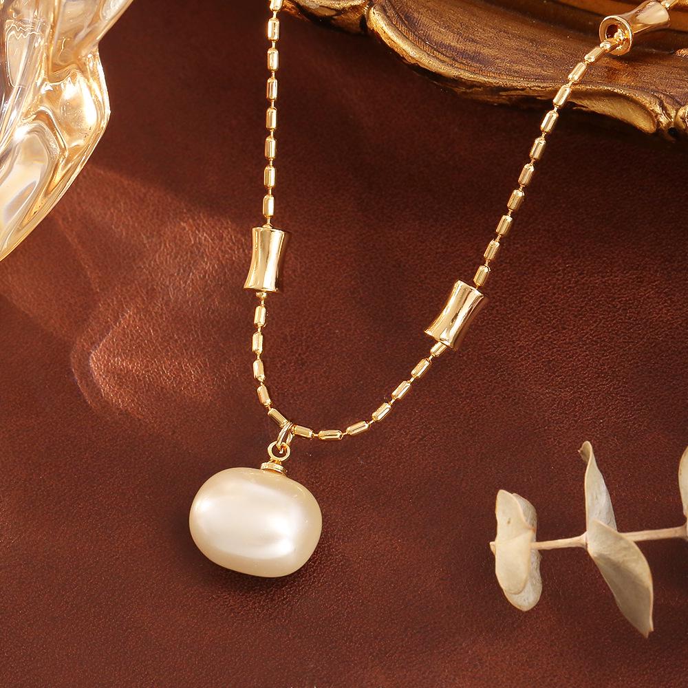 Elegantes Zuckerperlen-Halsketten- & Romantisches Ohrstecker-Set - Vielseitiger und Stilvoller Schlüsselbein-Schmuck