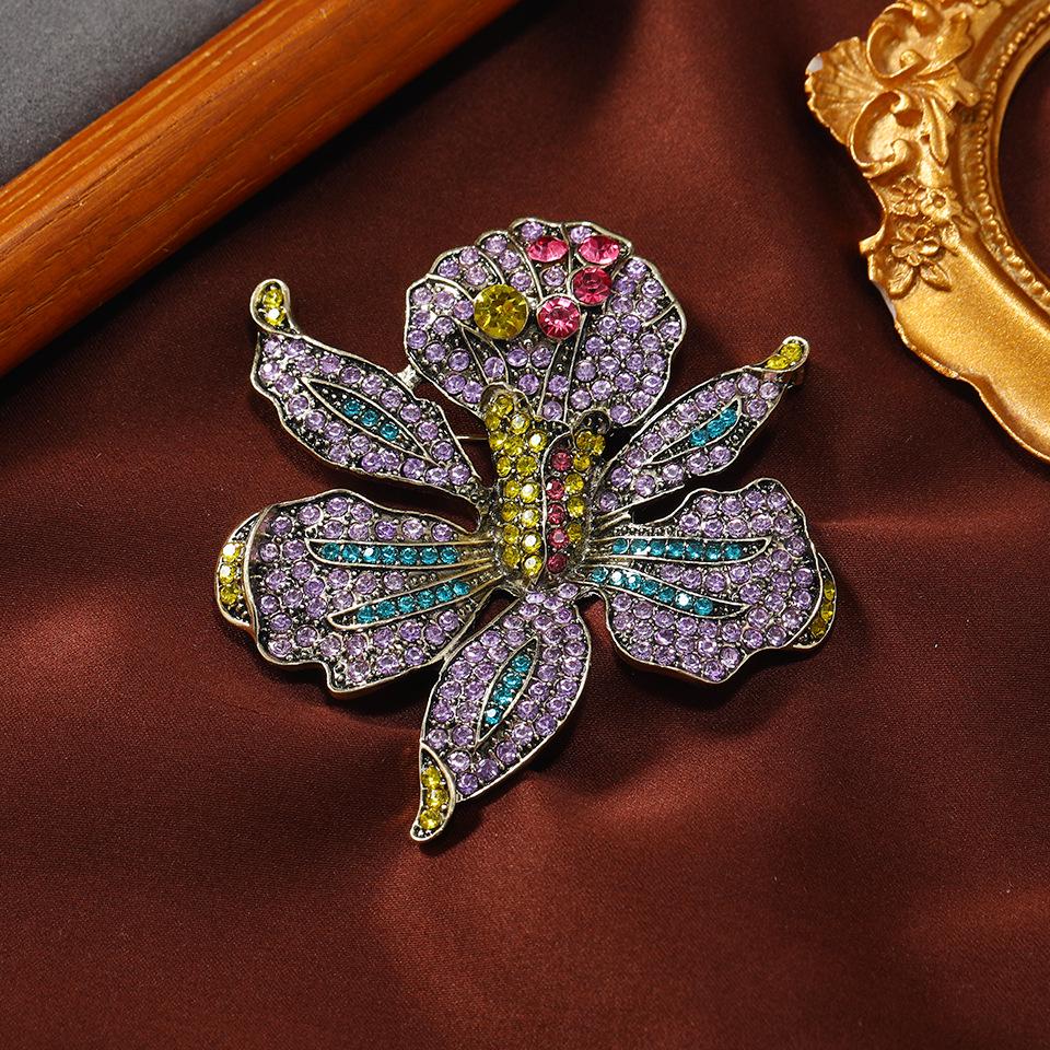 Orchid Rhinestone Brooch: Elegant Diamond Pin for Women's Coats - European & American Style