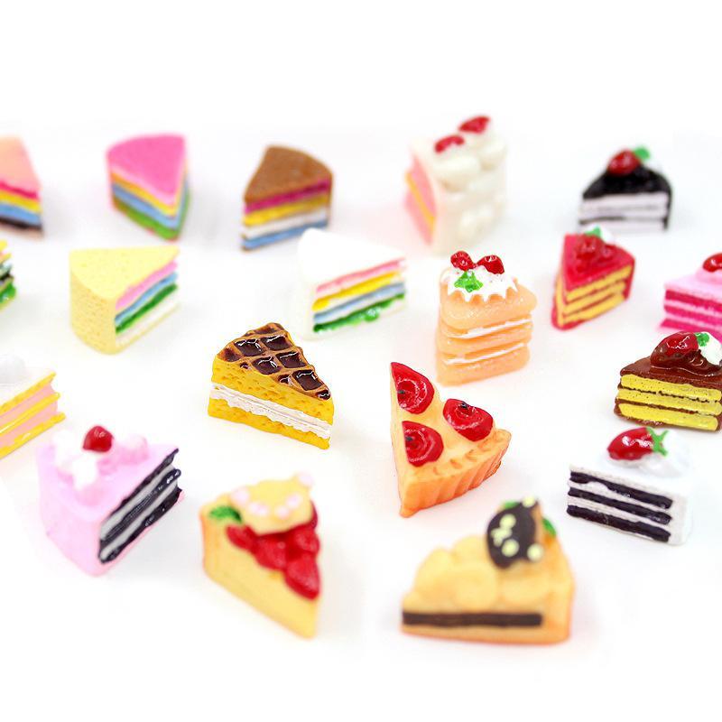 10Pcs Mini Resin Fake Cake Kawaii Simulation Food Miniatures for DIY Handmade Craft Home Decor Ornaments
