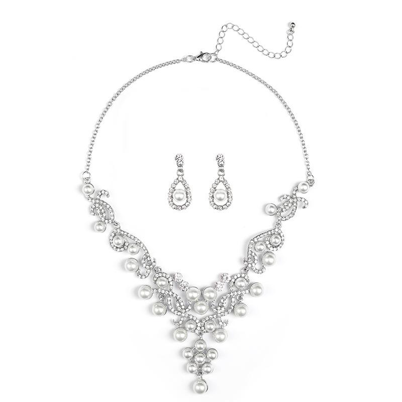 European and American pearl necklace earrings set women's fashion temperament explosive alloy water drop flower bridal dress personality