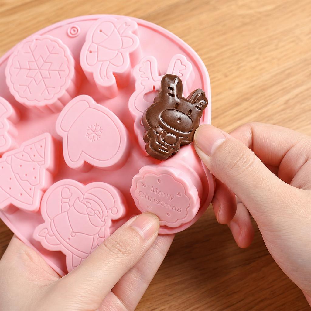 Christmas Tree Reindeer Snowflake Silicone Baking Mold Food Grade Flexible Nonstick Multi Cavity Chocolate Mousse Mold for Holiday Desserts