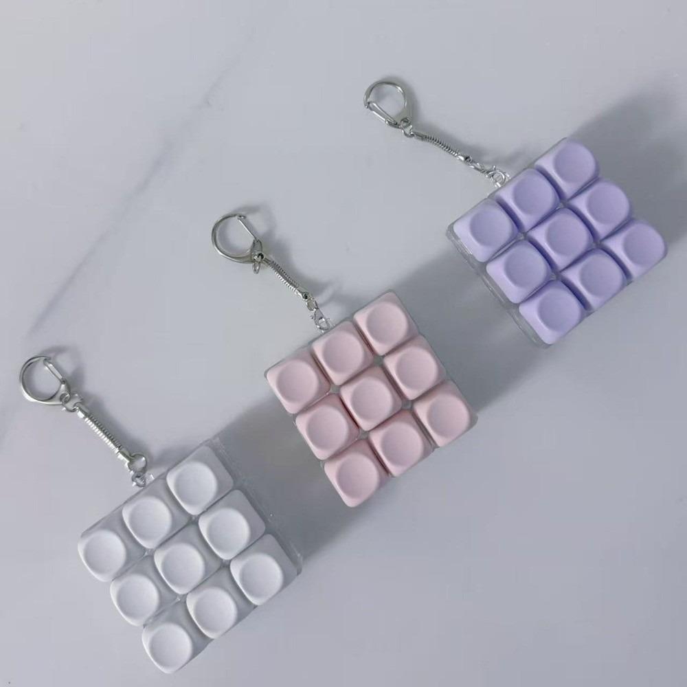 3/9 Keys Keycap Keychain Key Button Clicker Toy New Finger Keyboard  Adult