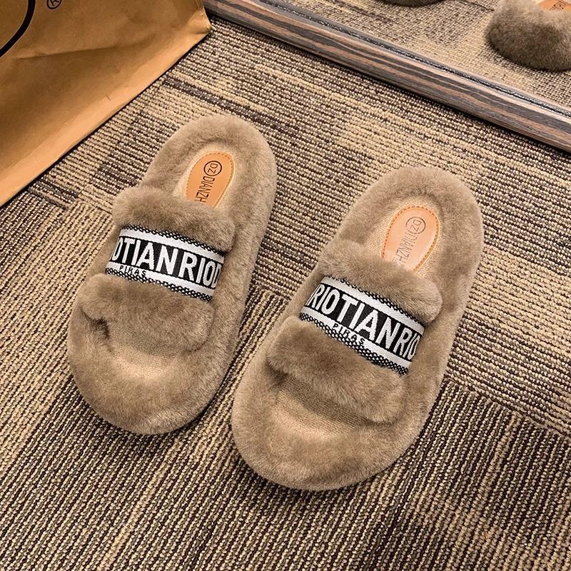 Mao Mao slippers women's outer wear 2025 new autumn and winter high-end fashion light luxury thick-bottomed autumn and winter plush slipp