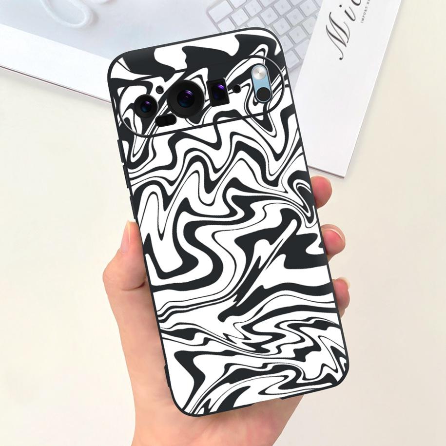 For Coque Google Pixel 9 Pro Phone Case Lovely Astronaut Duck Cow Shockproof Silicone Soft Cover For Google Pixel 9 Pixel9 Shell