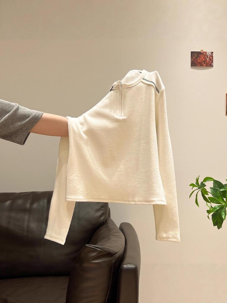 Stilvolles weißes, eng anliegendes Langarm-Basisschicht-T-Shirt mit halbem Reißverschluss – Zweifellos einzigartige Textur