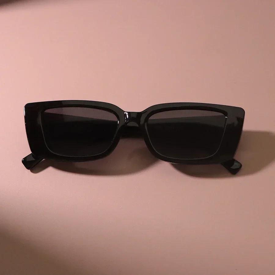 Retro Square Sunglasses Women Men Brand Rectangle Vintage Sun Glasses Female Male Mirror Punk Travel Shades