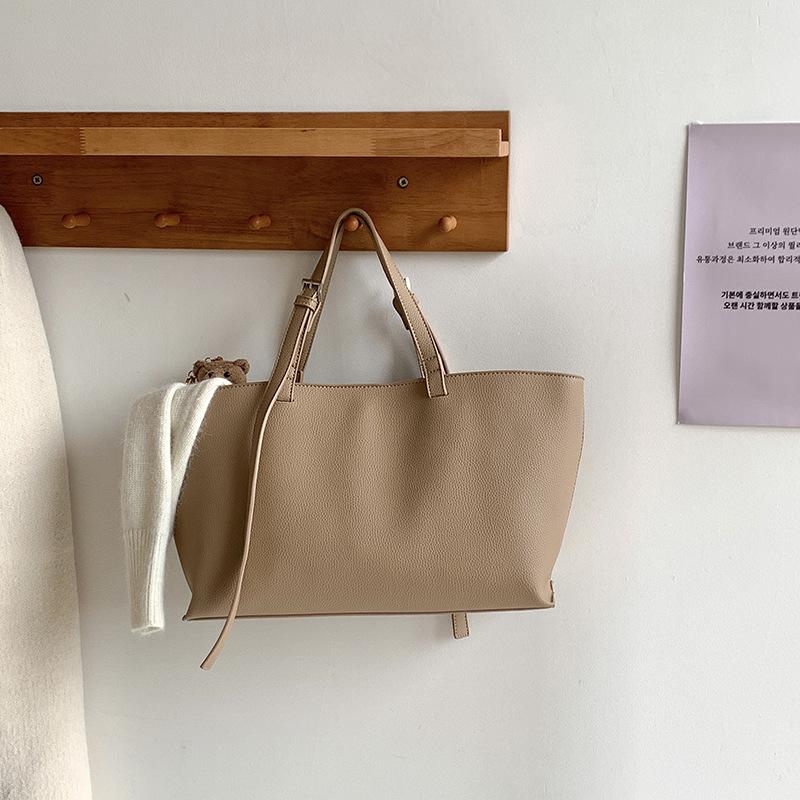 

Spring Korean Version Versatile Bag, Large Capacity Women s Tote Bag, High-end Design, Commuting Women s Handbag хаки