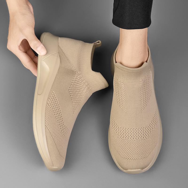 Fashion New Lightweight Mens Casual Shoes Outdoor Anti-slip Men's Walking Shoes Breathable Male Mesh Sneakers Summer Vulcanized Footwear