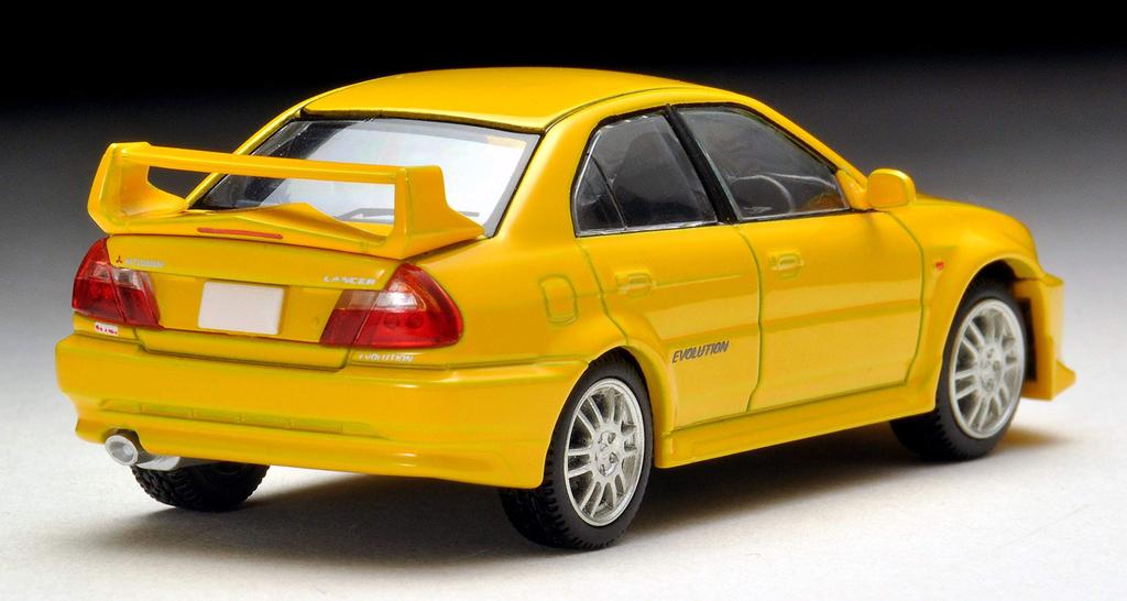 Tomica Limited Vintage Neo Scale Mitsubishi Lancer GSR Evolution V Finished Model 1/64 LV-N187a (Yellow) -