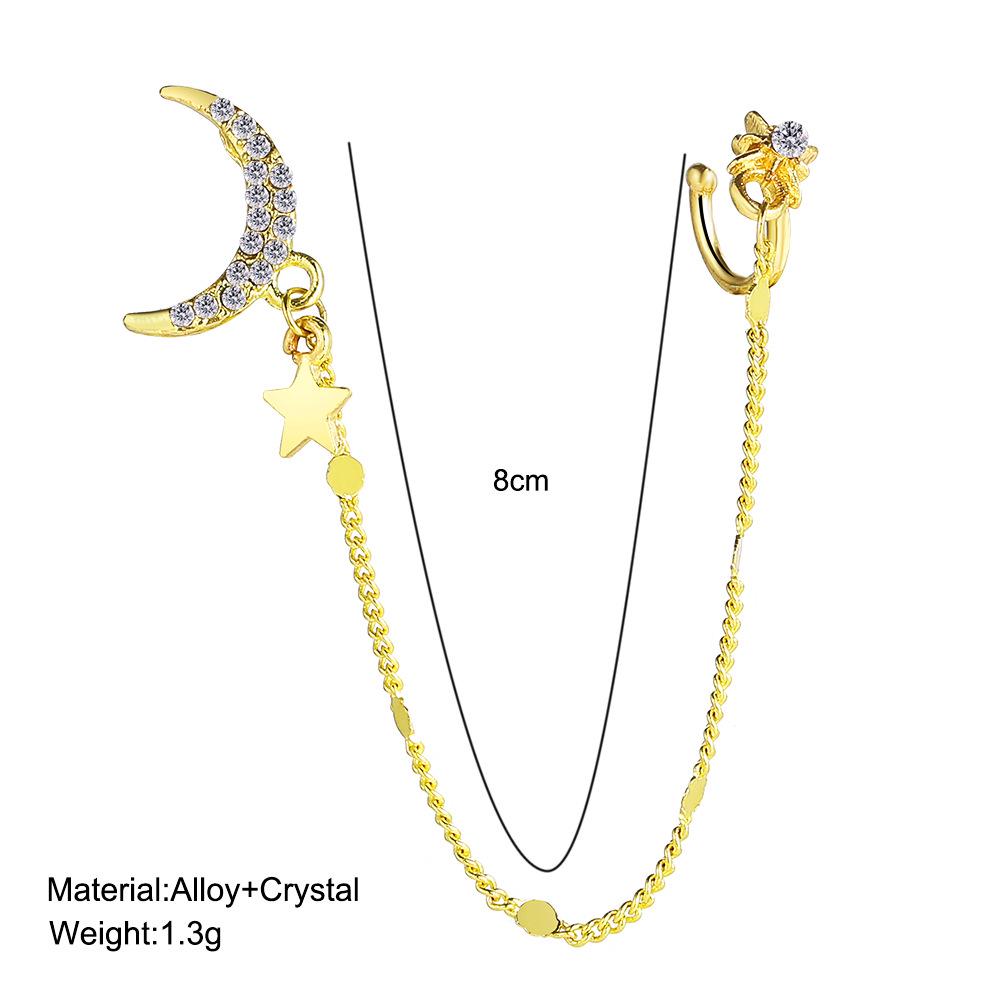 Minimalist Star & Moon Ear Cuff: Trendy Influencer Design