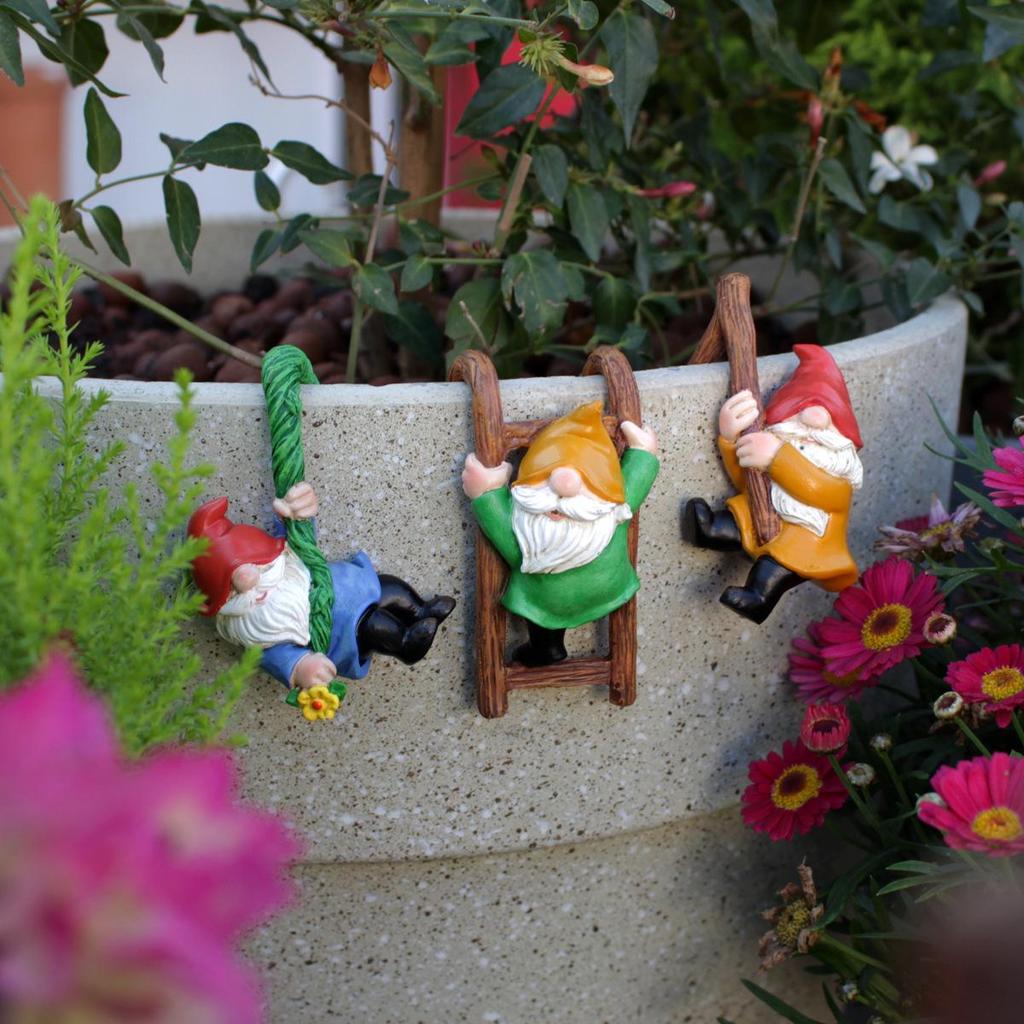 Goblin Gnome Resin Hanging Flower Pot Ornament for Garden or Balcony