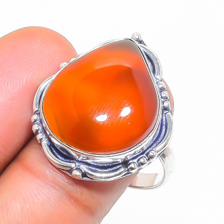 

Кольцо из серебра 925 пробы с натуральным камнем сердоликом, размер 9 H6o19