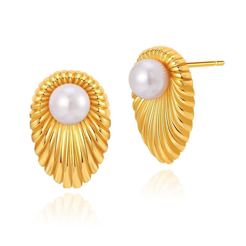 Trendy european and american style 18k gold plated brass pearl earrings - elegant stud earrings with shell pearls