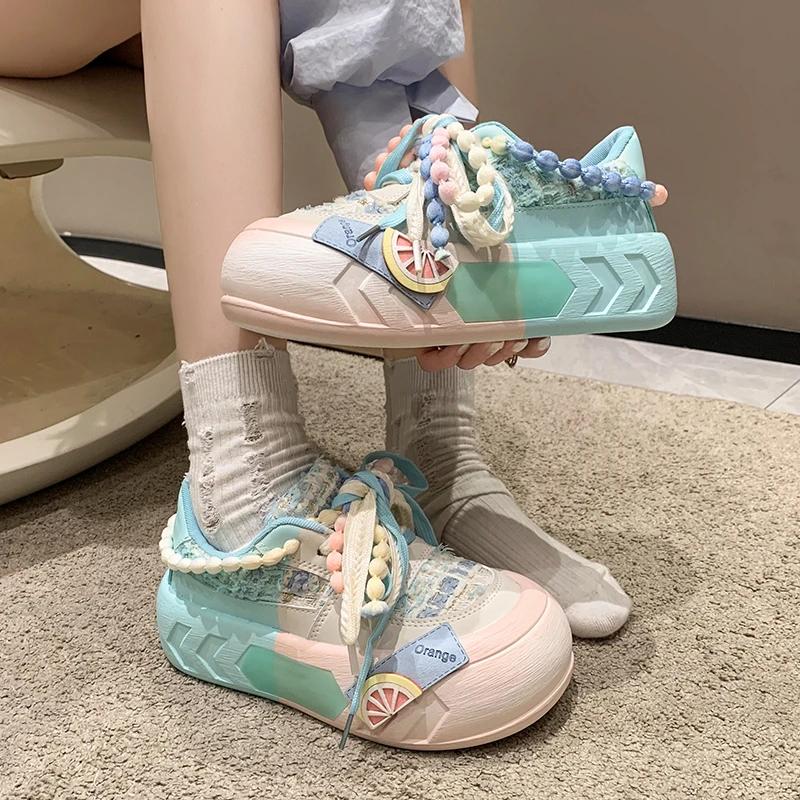 Fashion Ladies Shoes hot Sale 2025 New Fashion Round Toe Lace Up Women's Vulcanized Shoes Spring Flat Outdoor Breathable Women Sneakers