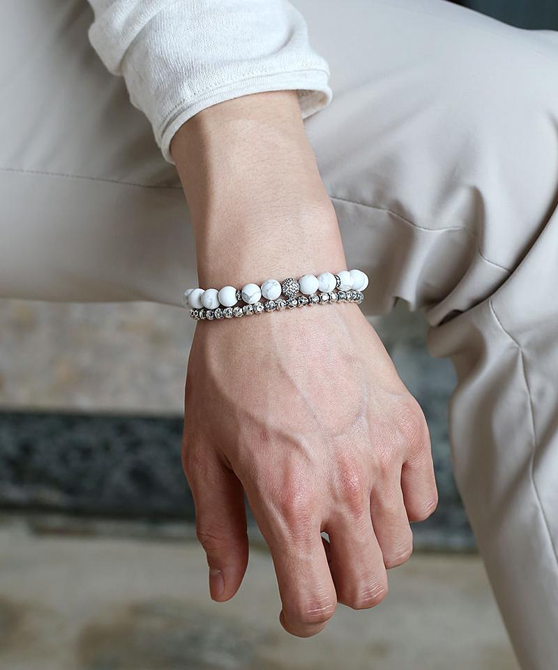 Aekki Matte Howlite Gemstone Bracelet