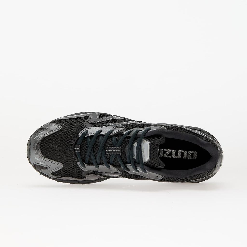 Sneakers Mizuno Black Size 41 Wave Rider 10