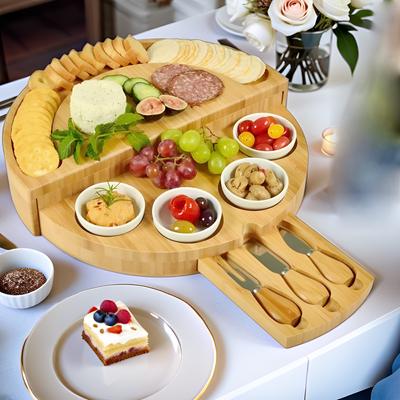 Holz Käse Servierplatte Set, Komplett mit 3 Messern und 3 Schalen, Ideal für Unterhaltung, mit Perfektes Geschenk für neues Zuhause, Hochzeit, Brautparty