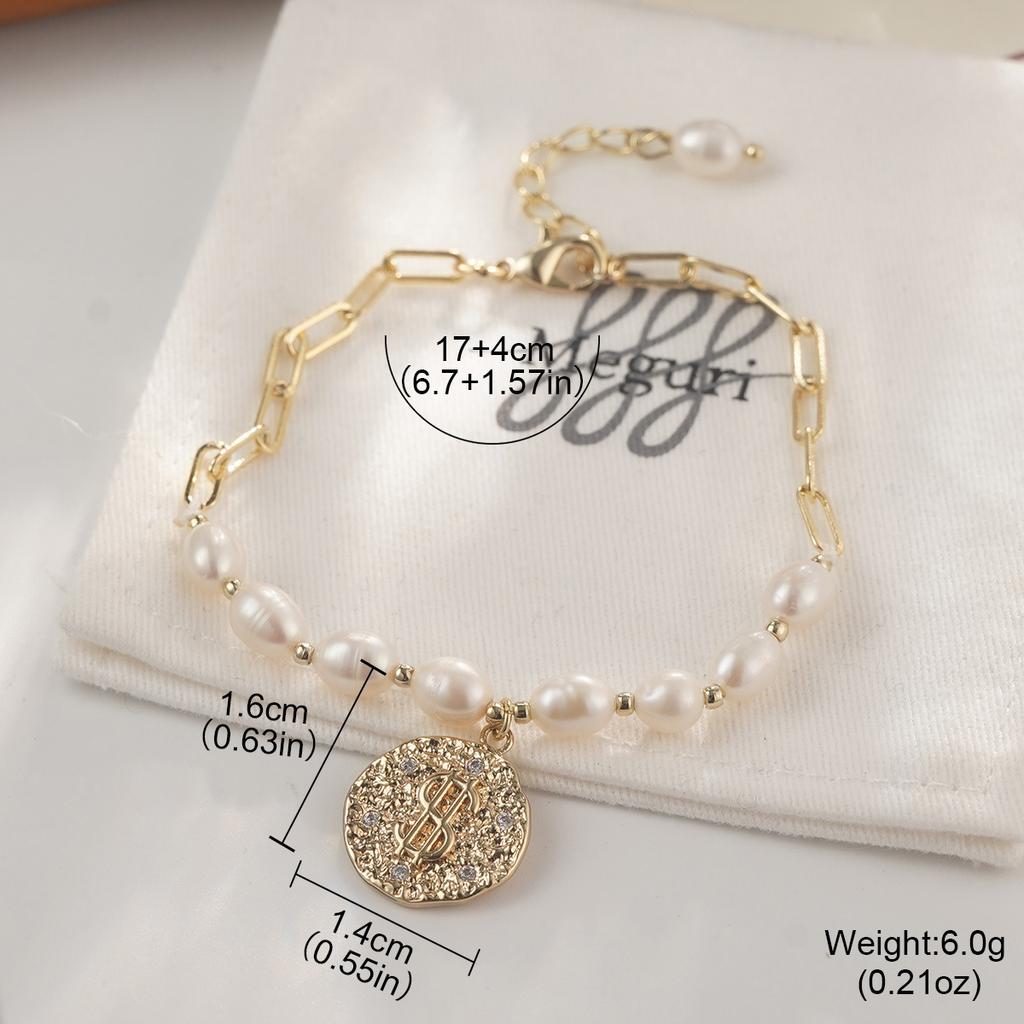 Retro fashion natural pearl bracelet ins girlfriend with the same beaded simple light luxury niche love pendant bracelet