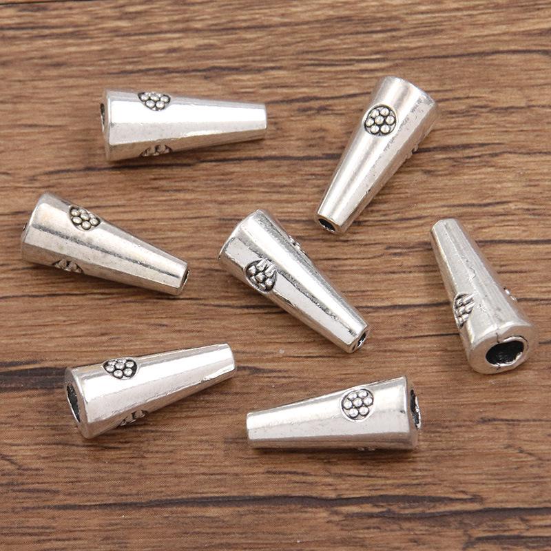 

Античні срібні роздільники-квіти: Багатостильовий, порожнистий дизайн для DIY браслетів та намист