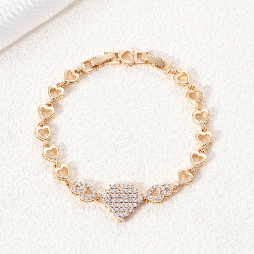 Copper Micro-paved Zircon Heart Bracelet Heart-shaped Chain Buckle Bracelet Love Accessories