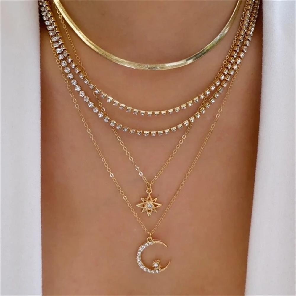 Classic Gold Multilayered Necklace for Women Vintage Silver Geometric Pendant Necklaces Butterfly Choker Jewelry