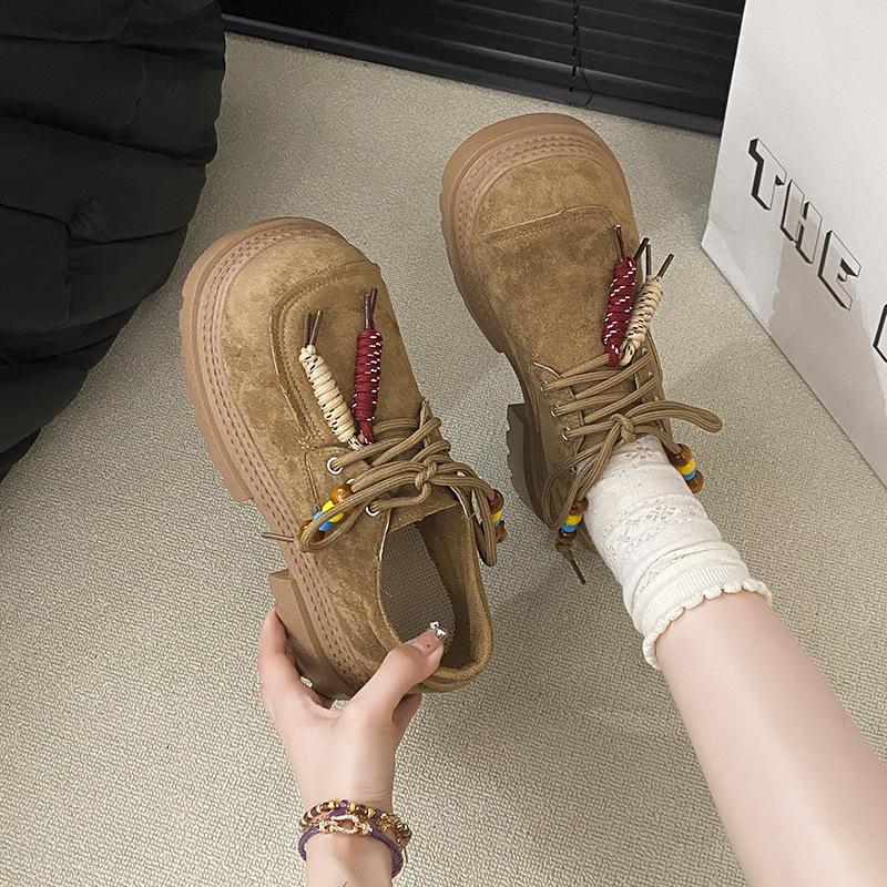 Muffin-Schuhe Damen Plateau mattes Leder 2025 Herbst neue Einzelschuhe kleine Höhenzunahme Freizeitschuhe Slipper kleine Lederschuhe