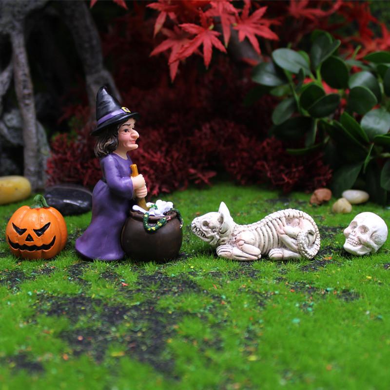 Witch Halloween Pumpkin Resin Yard Decoration With Micro Landscape Scene Gift