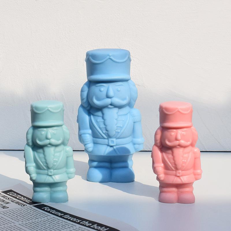 DIY Walnut Soldier Candle Silicone Mold Beard Soldier Epoxy Resin Silicone Mould Walnut Soldier Gypsum Molds Christmas Gift