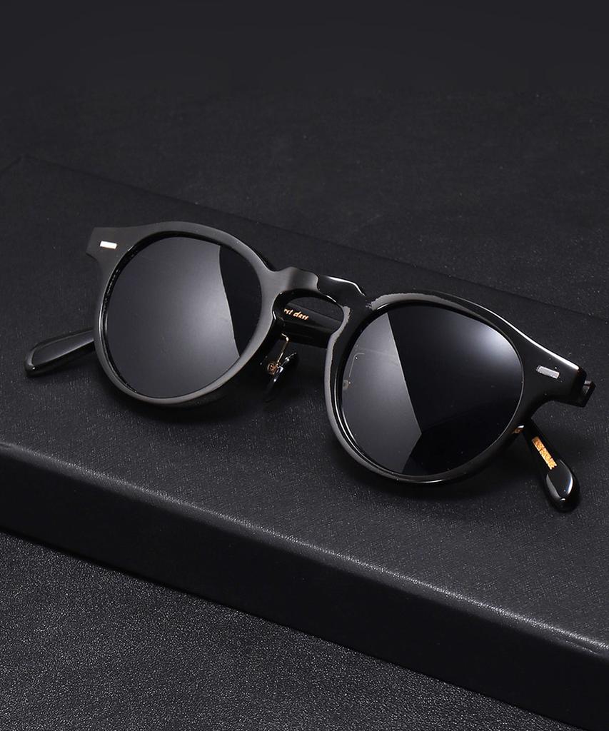 Lingkeonpeuleim Buffalo Horn Round Acetate Sunglasses Black