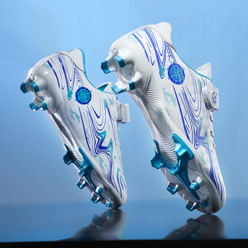 

Children Teen Shredded Nails Football Shoes Boys Students Middle School Children Game Football Shoes Lawn Training Shoes Velcro 39